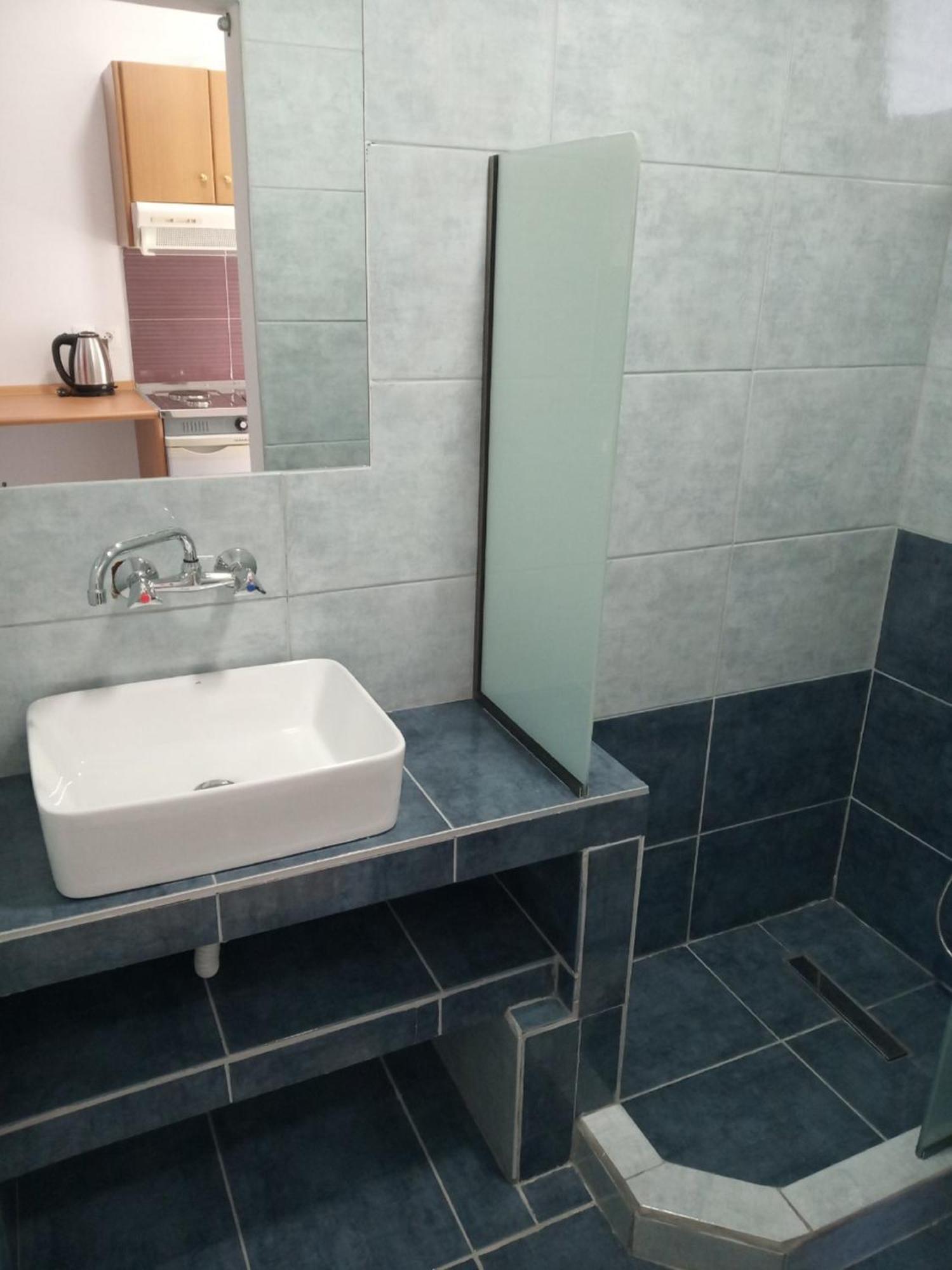 Toulas Studios & Apts No2 Фалираки Екстериор снимка