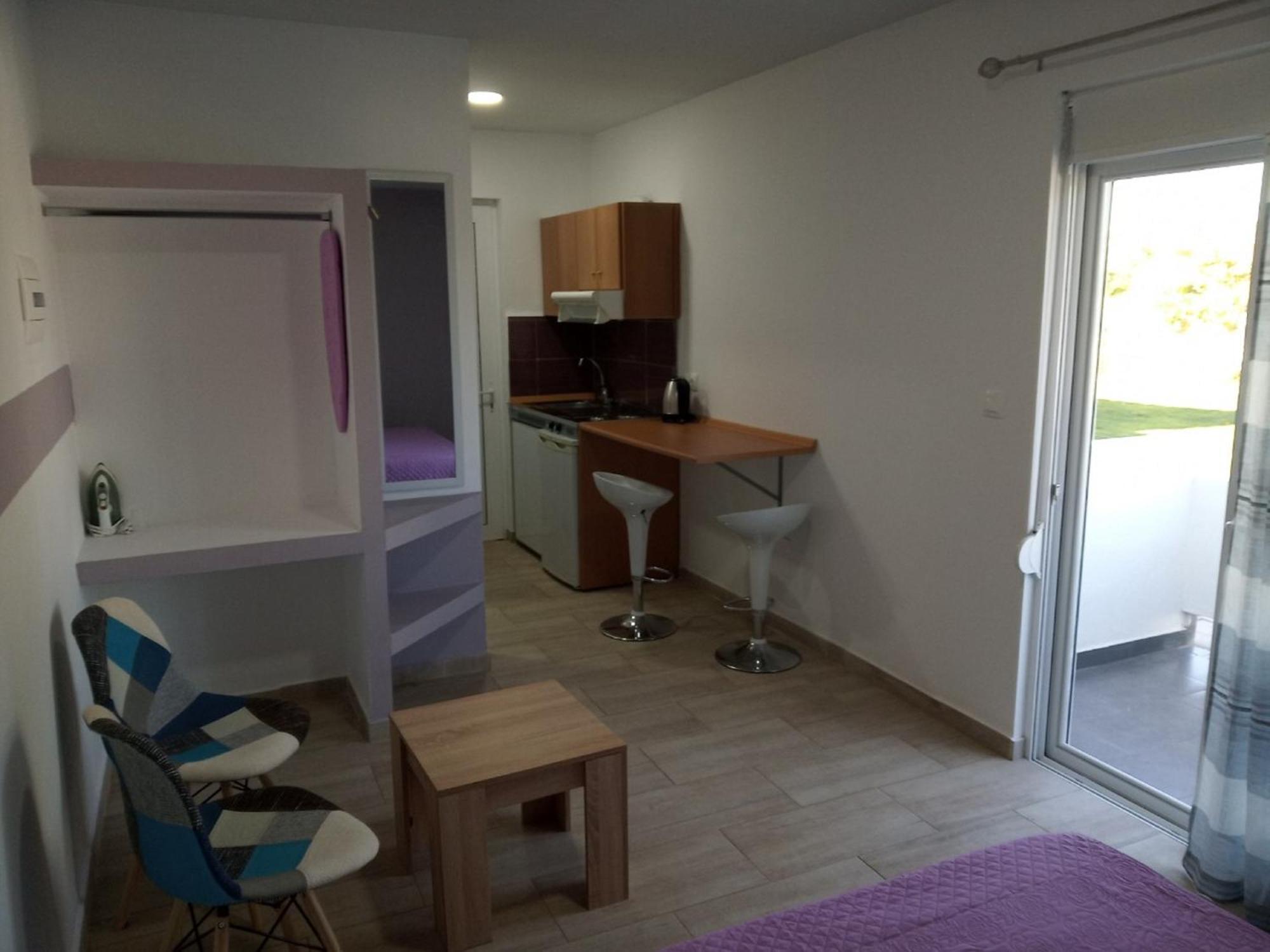Toulas Studios & Apts No2 Фалираки Екстериор снимка